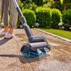 Kép 2/5 - Gardena AquaBrush Akkumulátoros tisztító Patio 03/18V P4A akkumulátorral