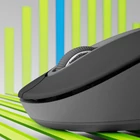 Kép 2/6 - Logitech 910-006253 egér Irodai Jobbkezes Bluetooth Optikai 4000 DPI