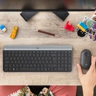 Kép 2/9 - Logitech 920-009204 billentyűzet Egér mellékelve Univerzális Vezeték nélküli RF QWERTY Nemzetközi amerikai Grafit