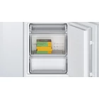 Kép 4/7 - Bosch Serie 2 KIV86NSE0 fridge-freezer Built-in 267 L E White