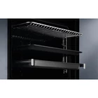 Kép 2/6 - Electrolux EOC8P39WZ közepes fekete gombok, érintés