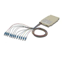 Optikai szálhegesztő tálca 12 színes LC pigtail-lel (UPC), MM OM4 50/125, 2 m, LSZH