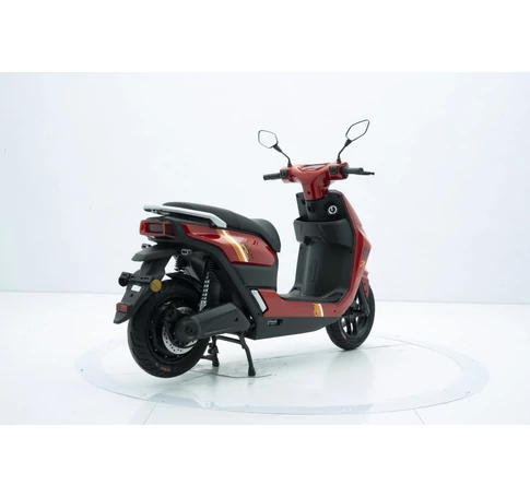 Z-Tech-38B, Grafén 72V23Ah 3500W 100/80-12" 45km/h ELEKTROMOS ROBOGÓ *TIGER* (DKD) EEC piros