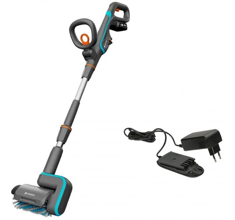 Gardena AquaBrush Akkumulátoros tisztító Patio 03/18V P4A akkumulátorral