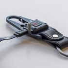 Kép 5/6 - True Utility Cliplite, TU918, kulcstartó karabiner, tölthető lámpa, 4 funkció, 47 lm COB LED, Li-ion, marhabőr szíj, rozsdamentes acélváz