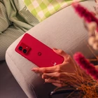 Kép 5/12 - Smartfon Motorola Moto G84 5G 8/256 Viva Magenta