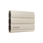 Kép 2/12 - SAMSUNG Hordozható SSD T7 Shield, USB 3.2 Gen.2 (10Gbps), 2TB, Bézs