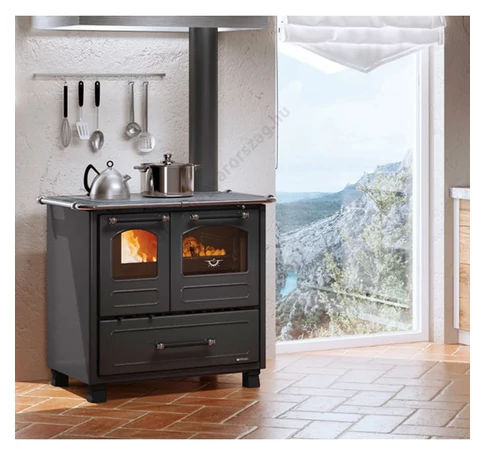 LaNordica Family 4,5 fatüzelésű sparhert (fekete) - 7,5 kW