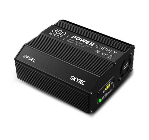 SkyRC eFuel 17A / 12V / 200W tápegység