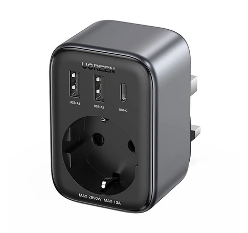 UGREEN CD314 Utazási adapter EU-UK 2xUSB-A, 1xUSB-C