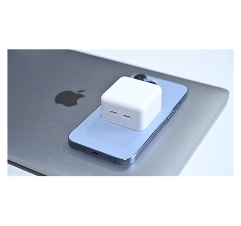 BLACKBIRD Hálózati Adapter (Töltőfej) 35W Dual USB-C, Fehér