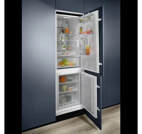 Refrigerator-freezer ELECTROLUX ENC8MD18S