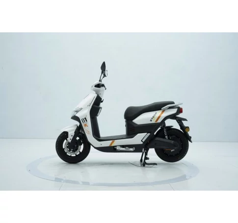 Z-Tech ZT-38B TIGER Elektromos Robogó 3500W 72V 23Ah 45km/h 12" Fehér